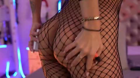 kinkyamelie online show from 12/17/25, 06:14