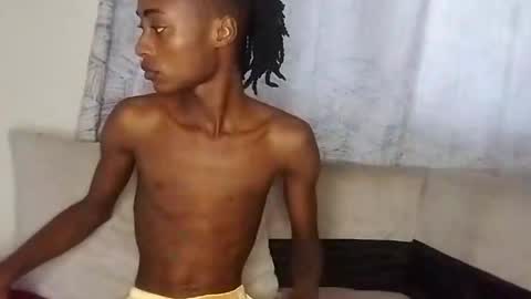 Snapshot of kinkybby_ chatting on 01/12/25, 09:40 kinkybby_ online show from 01/12/25, 09:40