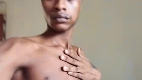 Snapshot of kinkybby_ chatting on 01/26/25, 01:47 kinkybby_ online show from 01/26/25, 01:47