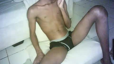 Snapshot of kinkybby_ chatting on 02/26/25, 03:41 kinkybby_ online show from 02/26/25, 03:41