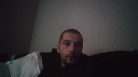 Snapshot of kinkycouple147 chatting on 03/25/26, 07:42 kinkycouple147 online show from 03/25/26, 07:42