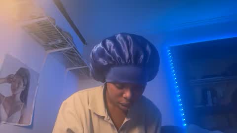 Snapshot of kinkycoupleinteracial chatting on 12/19/25, 10:00 interracialfacial online show from 12/19/25, 10:00