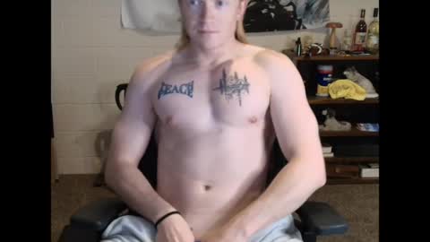 Snapshot of kinkycrusader chatting on 04/10/26, 03:12 Fabio online show from 04/10/26, 03:12