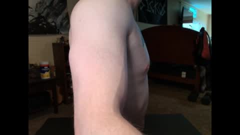 Snapshot of kinkycrusader chatting on 04/20/26, 02:20 Fabio online show from 04/20/26, 02:20