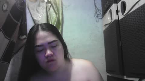 Snapshot of kinkyhotcumm chatting on 10/25/25, 02:52 KAREN online show from 10/25/25, 02:52
