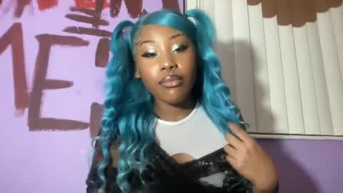 Snapshot of kinkykittee chatting on 12/09/24, 08:00 Bunniii online show from 12/09/24, 08:00