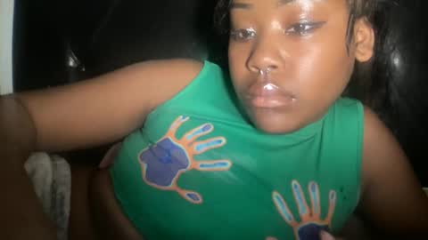 Snapshot of kinkykittee chatting on 01/26/25, 09:51 Bunniii online show from 01/26/25, 09:51