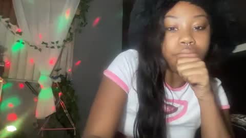 Snapshot of kinkykittee chatting on 01/31/25, 08:11 Bunniii online show from 01/31/25, 08:11