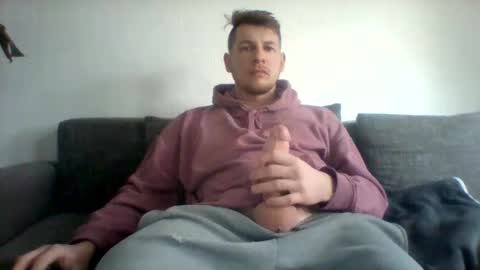 Snapshot of kinkylionboy chatting on 02/19/26, 02:13 kinkylionboy online show from 02/19/26, 02:13