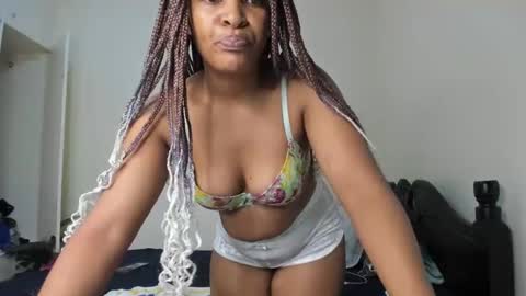 Kinky online show from 01/03/25, 01:14