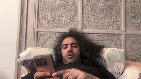 Snapshot of kinkyman16 chatting on 09/28/25, 10:09 kinkyman16 online show from 09/28/25, 10:09