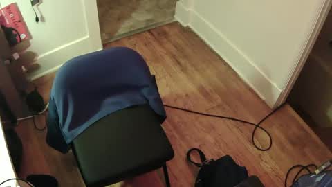 Snapshot of kinkysoup chatting on 02/25/25, 02:58 kinkysoup online show from 02/25/25, 02:58