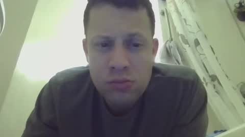 Snapshot of kinkystrides chatting on 03/18/26, 09:18 kinkystrides online show from 03/18/26, 09:18