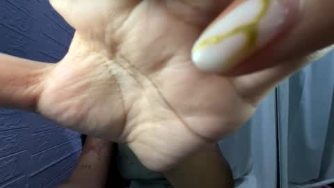 kinnalicous online show from 04/21/26, 11:38