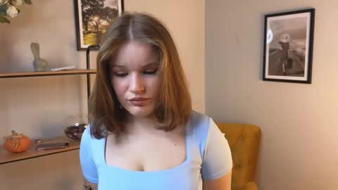 Fiona online show from 12/14/25, 10:42