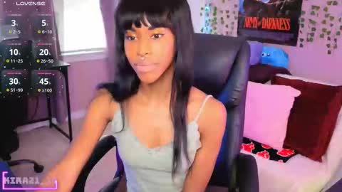 Snapshot of kira21_13 chatting on 03/13/26, 08:37 Kira21 13 online show from 03/13/26, 08:37