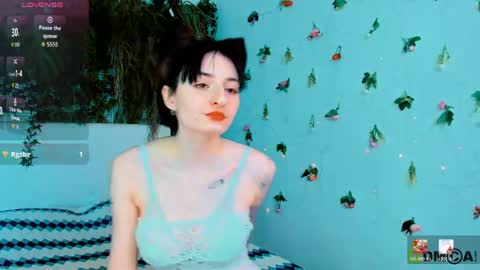 Kira online show from 05/23/26, 10:25