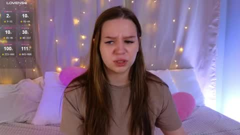 Kira Briis online show from 04/06/26, 06:42