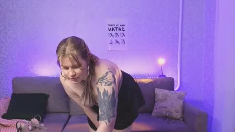 Kira  NEXT STREAM December 4 5pm CET  11am EST online show from 01/11/25, 12:12