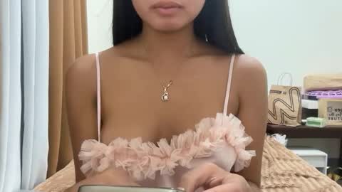 Snapshot of kira_danaya chatting on 04/12/26, 02:55 kira_danaya online show from 04/12/26, 02:55