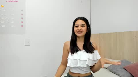 Kira online show from 05/13/26, 11:29