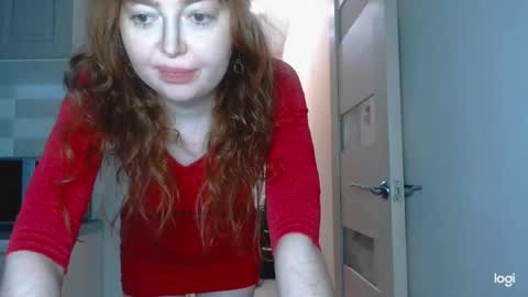 Snapshot of kira_foxy_ chatting on 02/14/26, 09:39 Kira online show from 02/14/26, 09:39