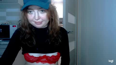 Snapshot of kira_foxy_ chatting on 04/09/26, 08:53 Kira online show from 04/09/26, 08:53