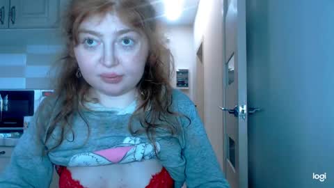 Snapshot of kira_foxy_ chatting on 04/24/26, 09:45 Kira online show from 04/24/26, 09:45
