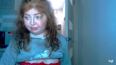 Snapshot of kira_foxy_ chatting on 04/29/26, 12:09 Kira online show from 04/29/26, 12:09
