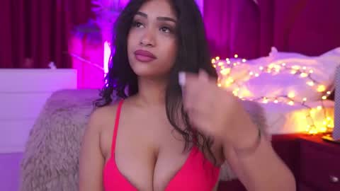 kira krush online show from 05/23/26, 04:29