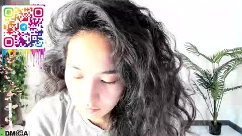 Aura online show from 09/11/25, 03:50