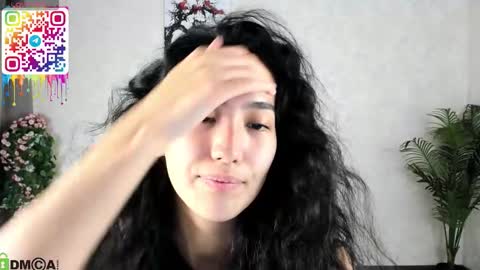 Aura online show from 09/23/25, 03:53