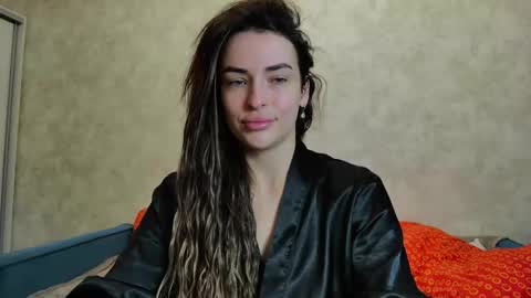 Snapshot of kira_love1 chatting on 04/28/26, 05:45 Kira love1 online show from 04/28/26, 05:45