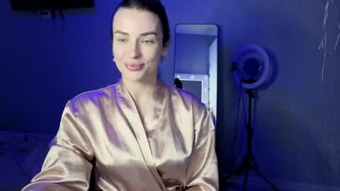 Snapshot of kira_love1 chatting on 05/20/26, 06:47 Kira love1 online show from 05/20/26, 06:47