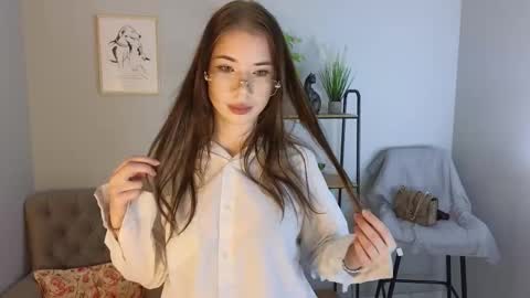 Sofi online show from 12/17/25, 10:10