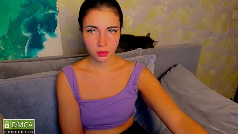 Kira  online show from 10/29/25, 07:59