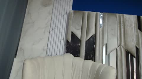 Snapshot of kiraawild chatting on 10/28/25, 07:49 kiraawild online show from 10/28/25, 07:49