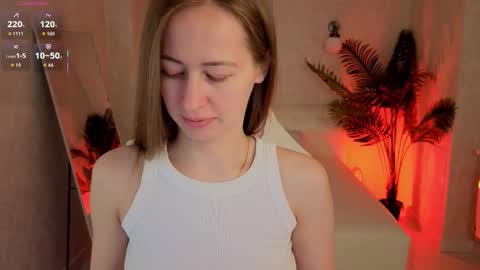 Snapshot of kirabradshow chatting on 03/22/26, 01:20 Bella online show from 03/22/26, 01:20