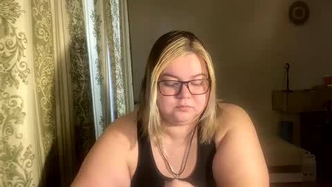 Snapshot of kiracobb chatting on 02/24/25, 01:21 Just Kira online show from 02/24/25, 01:21