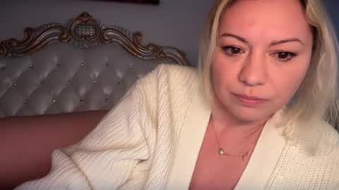 KiraDivine online show from 02/15/25, 02:22