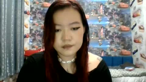 Kira online show from 09/28/25, 06:46