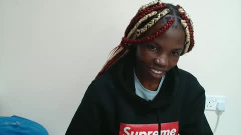 Snapshot of kirah_hot chatting on 05/09/26, 05:56 kirah_hot online show from 05/09/26, 05:56