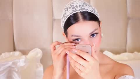 kira online show from 02/01/26, 07:01