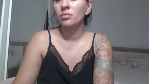 Snapshot of kiramaes chatting on 11/05/25, 07:52 kiramaes online show from 11/05/25, 07:52