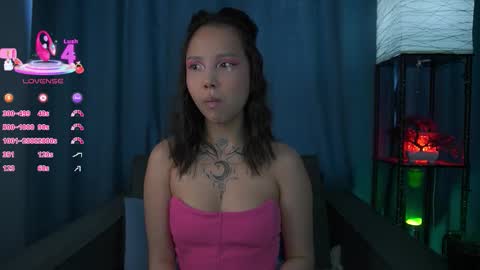 Kiara online show from 10/10/25, 10:14