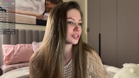 Kira online show from 12/06/24, 04:49