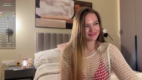 Kira online show from 01/24/25, 05:32