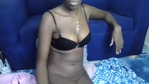 Snapshot of kiranoir1 chatting on 02/18/25, 05:42 Kira online show from 02/18/25, 05:42