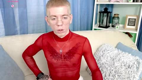 Snapshot of kireev_ chatting on 01/03/25, 06:55 online show from 01/03/25, 06:55