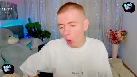 Snapshot of kireev_ chatting on 10/12/25, 08:46 online show from 10/12/25, 08:46